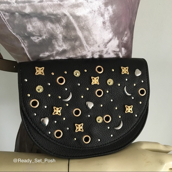 Black studded belt bag. Bum bag. BCBGeneration - Picture 3 of 8